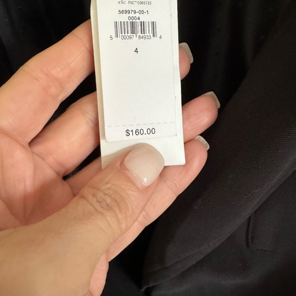 Banana Republic blazer with tie. Brand new with tags - Picture 8 of 8